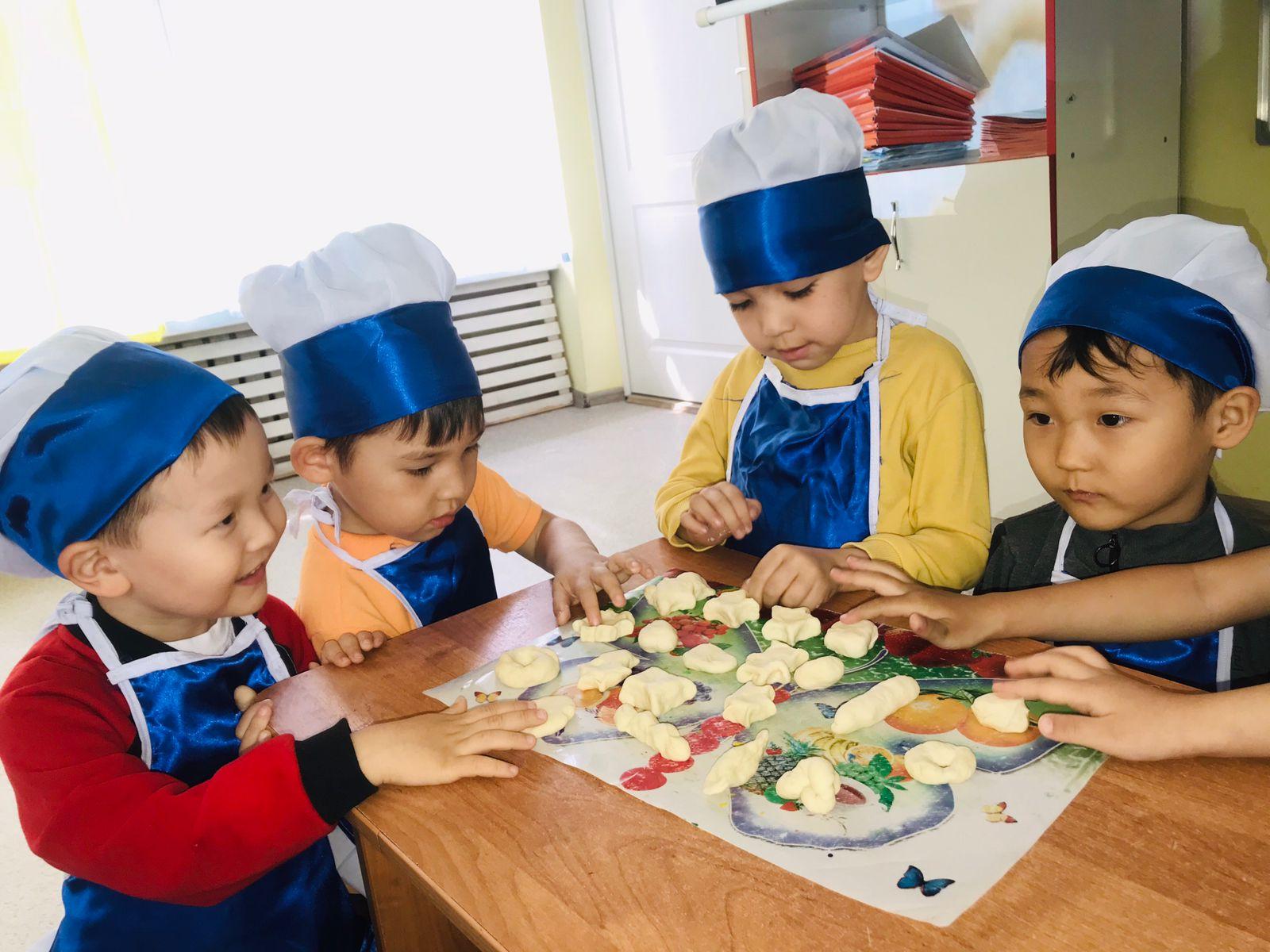 Көңілді зерттеушілер