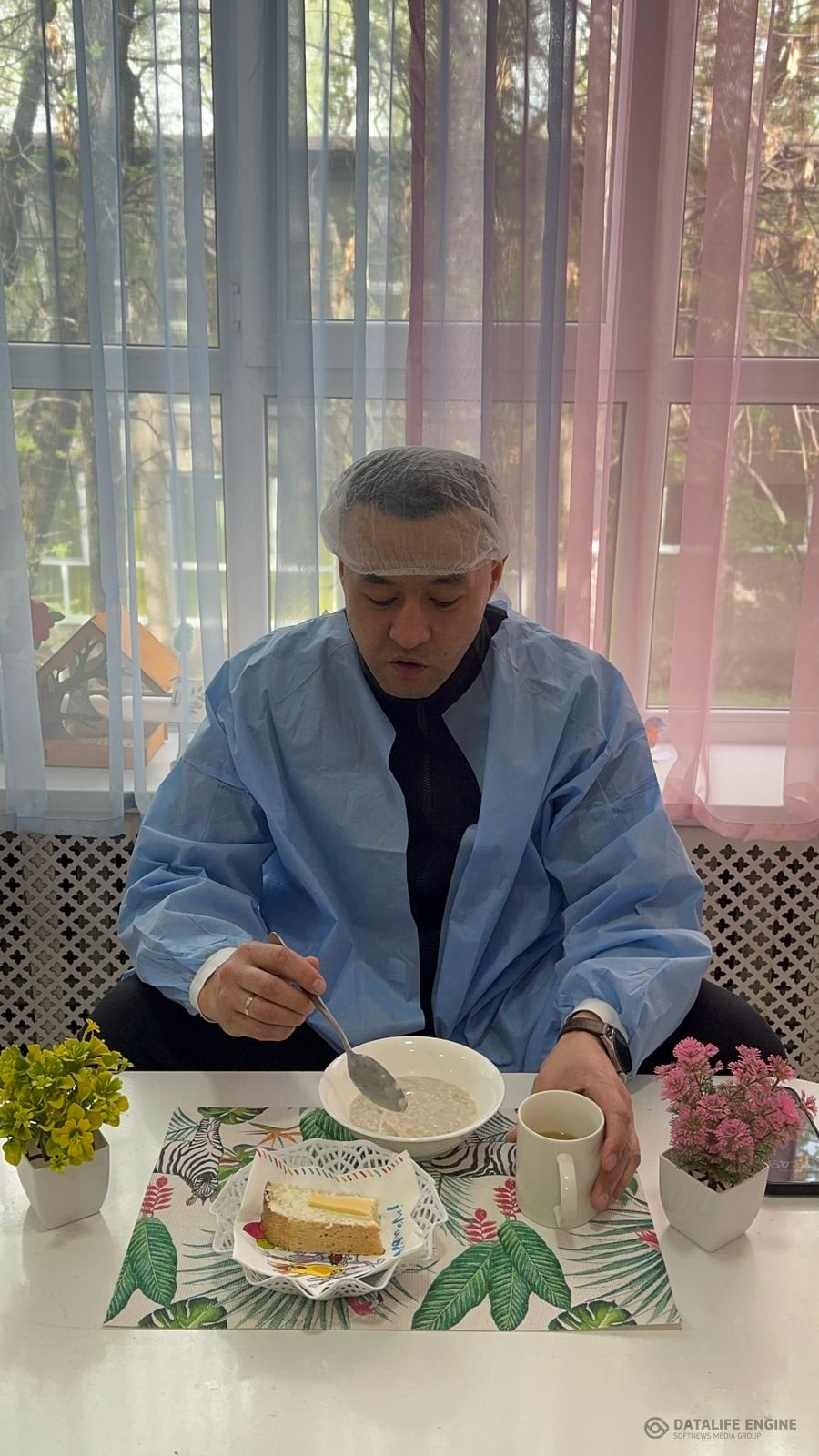 Таңғы асқа сраптама жүргізу