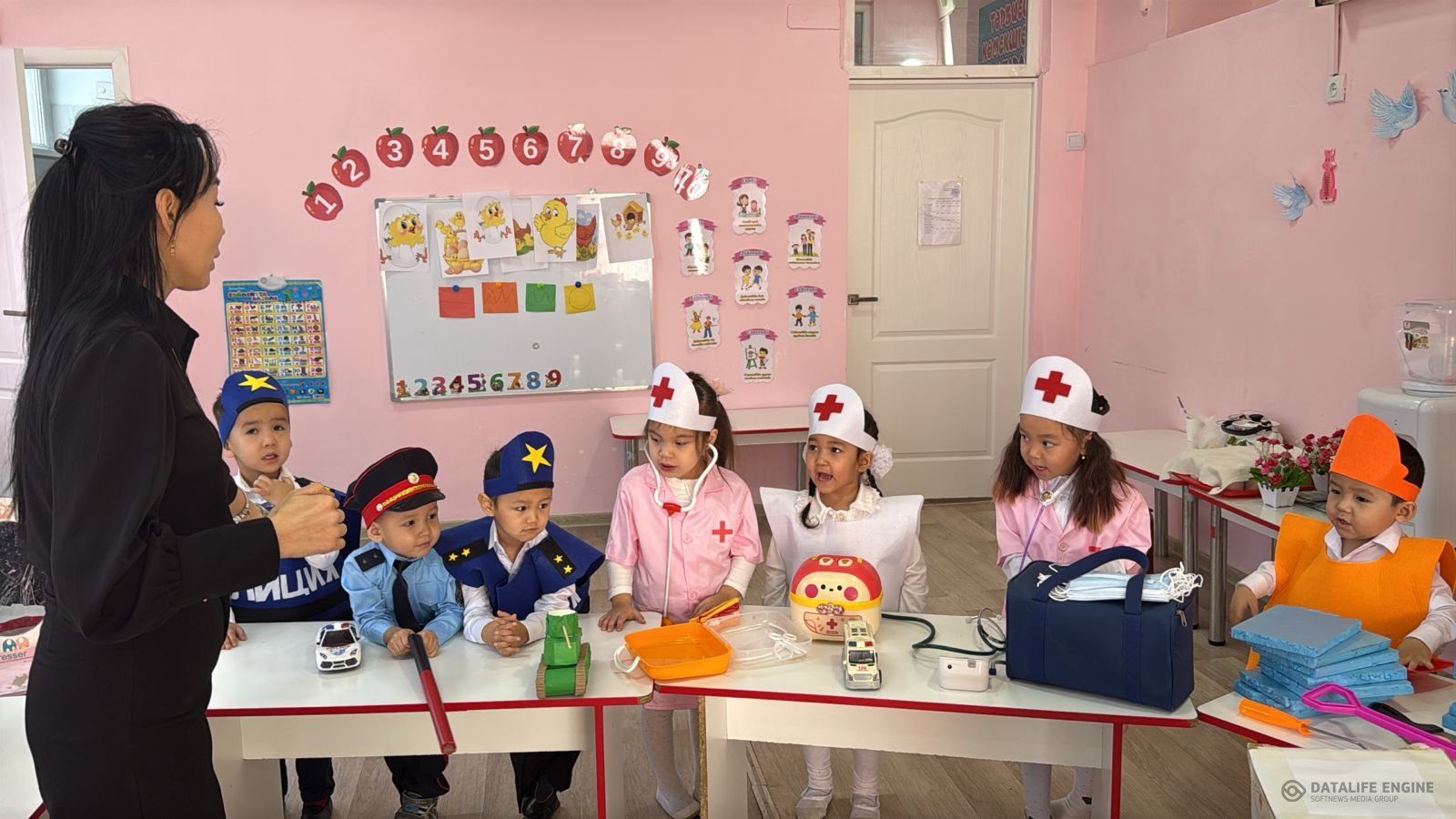 "Мамандықтың бәрі жақсы!"  ойын іс-әрекеті